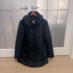 Ripzone Women's Classic Black Puffer Jacket